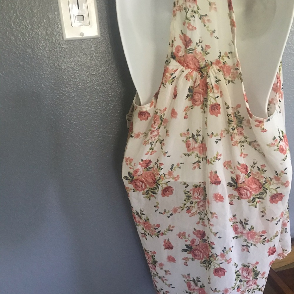 Floral Top - Picture 8 of 12